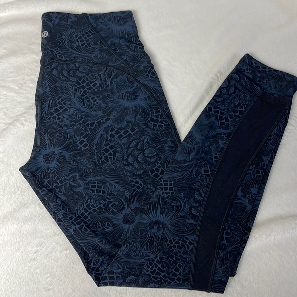 Lululemon Size 6